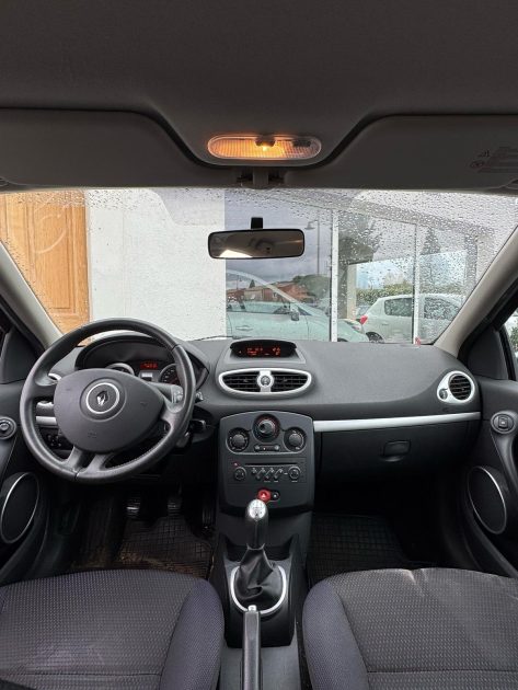 RENAULT  CLIO 3 Estate 1.2 Tce 100CV / Première Main / Siège Chauffants / Distribution Neuve 