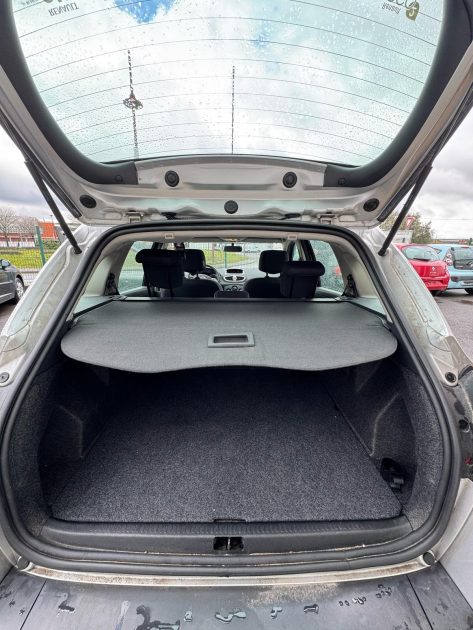 RENAULT  CLIO 3 Estate 1.2 Tce 100CV / Première Main / Siège Chauffants / Distribution Neuve 