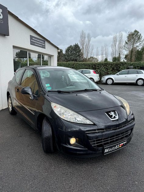 PEUGEOT  207 2012 1.4i 75cv / Distribution Neuve / CT OK / Révisée 