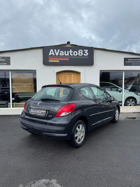 PEUGEOT  207 2012 1.4i 75cv / Distribution Neuve / CT OK / Révisée 