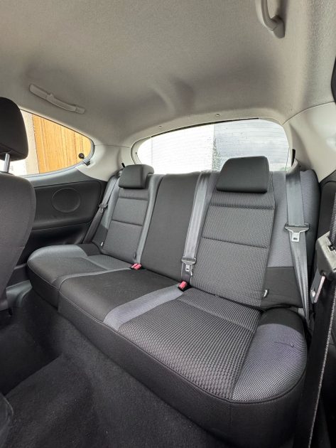 PEUGEOT  207 2012 1.4i 75cv / Distribution Neuve / CT OK / Révisée 