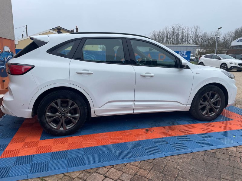 FORD KUGA 2022 III 2.5 DURATEC 190 8CV FHEV ST-LINE ECVT