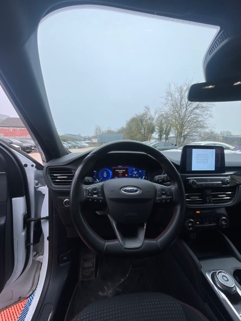 FORD KUGA 2022 III 2.5 DURATEC 190 8CV FHEV ST-LINE ECVT