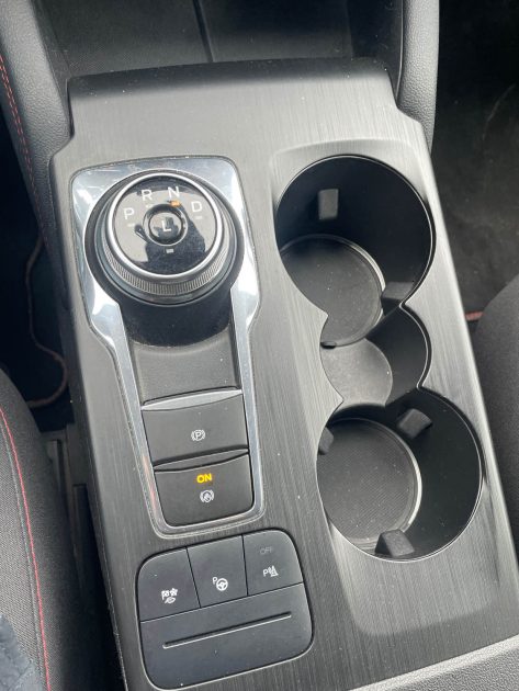 FORD KUGA 2022 III 2.5 DURATEC 190 8CV FHEV ST-LINE ECVT