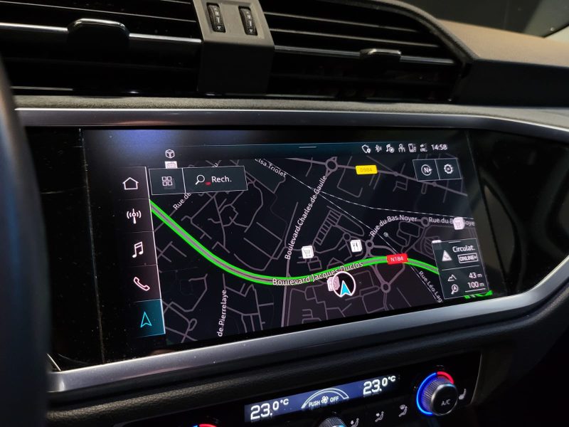 AUDI Q3 1.5 35 TFSI Mild Hybrid 150Ch S tronic 7 / SIEGES ELECTRIQUE +CHAUFFANTS /