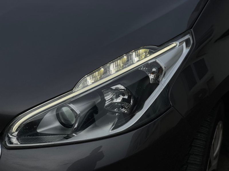 PEUGEOT 208 1.6L BLUEHDI 75CH ACTIVE 5P GARANTIE 6 MOIS