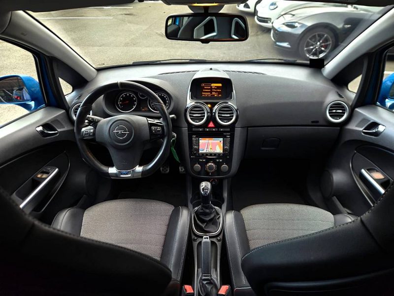 OPEL CORSA 1.6 TURBO 192 OPC 3P*GPS*CUIR*
