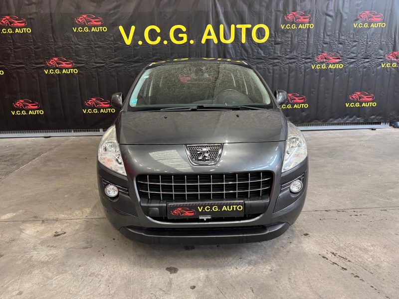 PEUGEOT 3008  1.6 HDi 112 Premium 