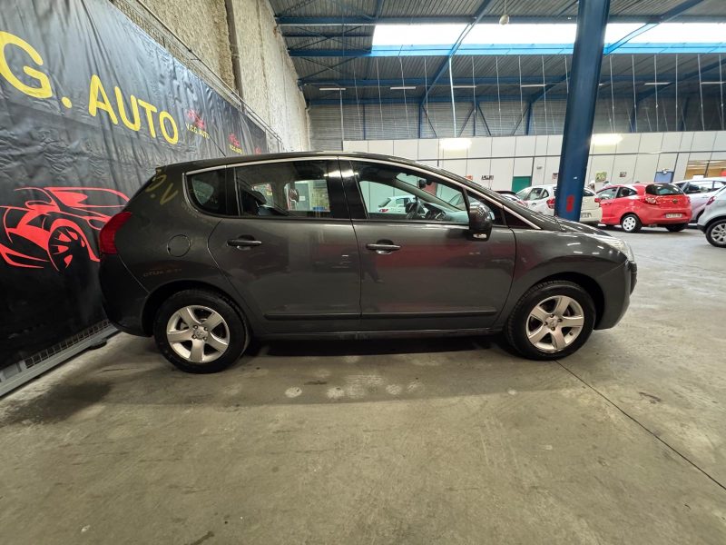 PEUGEOT 3008  1.6 HDi 112 Premium 