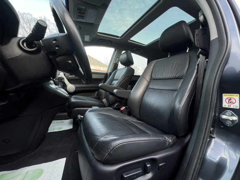 HONDA CR-V III LUXE 2.0 i-VTEC 150 BOITE AUTO 4x4 40 100 Kms TOIT PANO GPS CUIR CAMERA Garantie 1 an