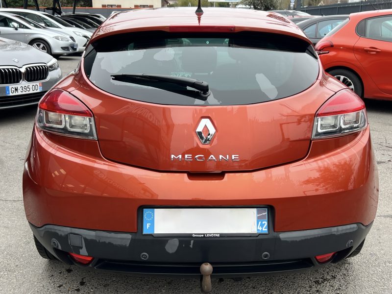 RENAULT MEGANE 3 III COUPE 1.4 TCE 130 Cv 1ERE MAIN TOIT PANO BLUETOOTH CRIT AIR 1 - GARANTIE 1 AN