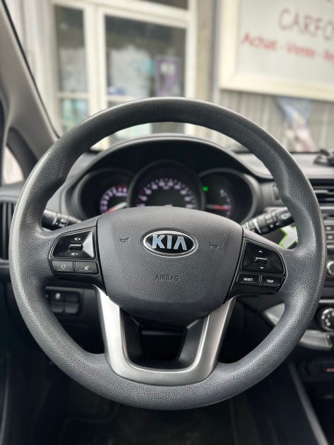 KIA RIO 2013