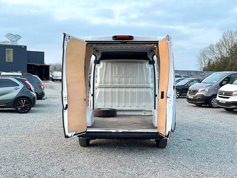 CITROEN JUMPER Fg 33 L2H2 2.2 BlueHDi 140 S&S BVM6 - CLUB / 16.650 HT