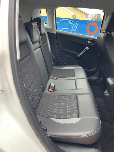 PEUGEOT 2008 1.6 BlueHDi S&S 120 cv