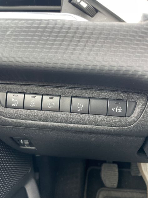 PEUGEOT 2008 1.6 BlueHDi S&S 120 cv