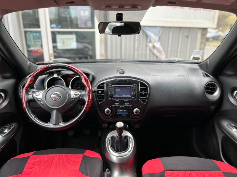 NISSAN JUKE 2011