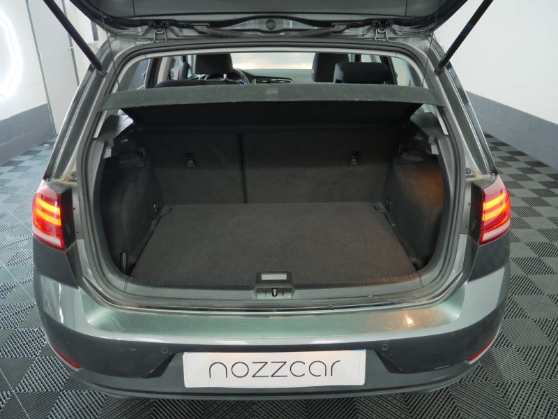 VOLKSWAGEN GOLF 2019