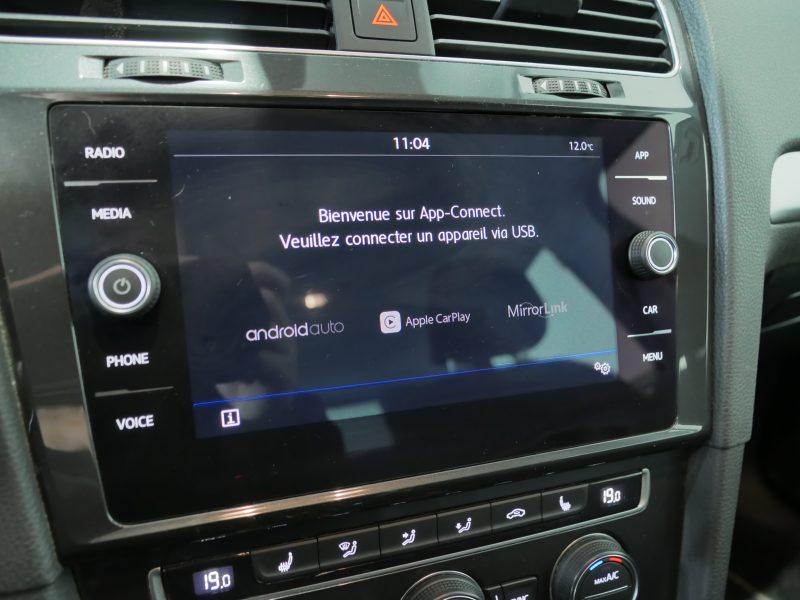 VOLKSWAGEN GOLF 2019