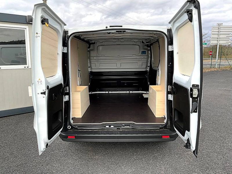 RENAULT  TRAFIC  undefined