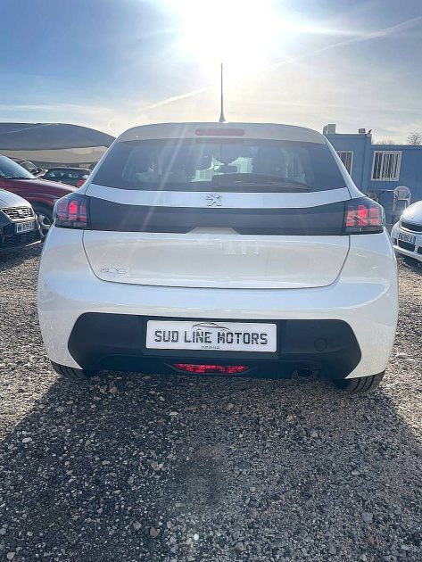 Peugeot 208 1.6HDI 100Cv UNIQUEMENT POUR L'EXPORT 