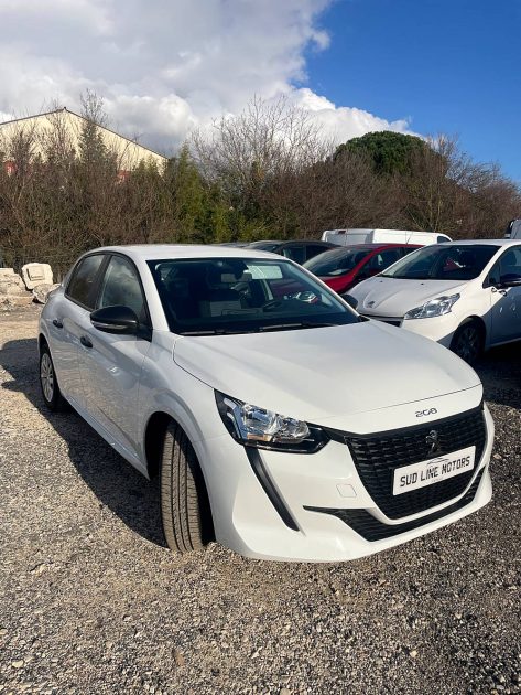Peugeot 208 1.6HDI 100Cv UNIQUEMENT POUR L'EXPORT 