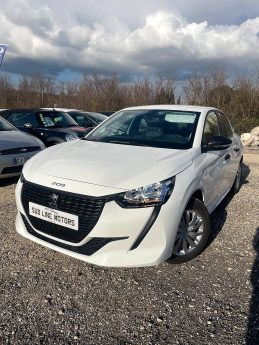 Peugeot 208 1.6HDI 100Cv UNIQUEMENT POUR L'EXPORT 