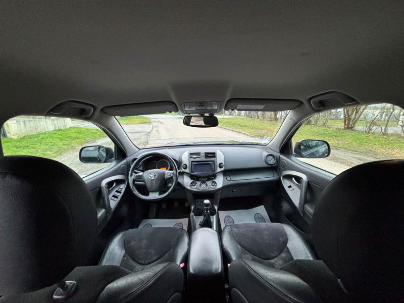 TOYOTA RAV4 2.2 150 CH  D-4D 2 WD FAP LIFE EDITION