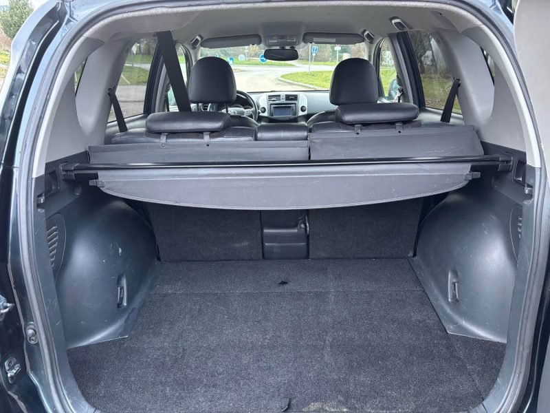 TOYOTA RAV4 2.2 150 CH  D-4D 2 WD FAP LIFE EDITION