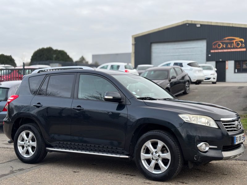 TOYOTA RAV4 2.2 150 CH  D-4D 2 WD FAP LIFE EDITION