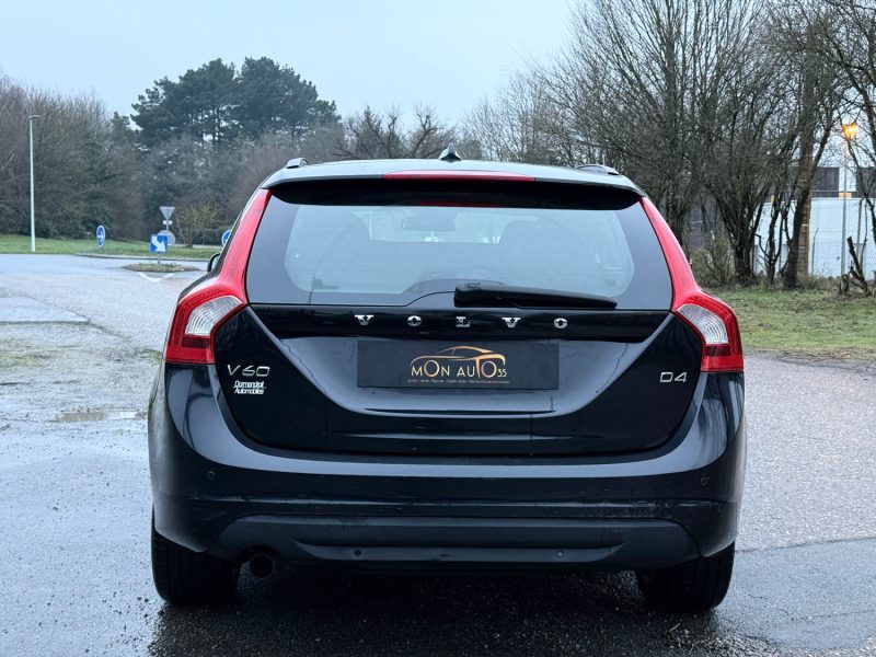 VOLVO V60 D4 2.0 163CH STOP&START MOMENTUM BUSINESS GEARTRONIC A