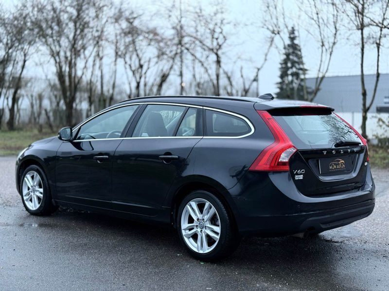 VOLVO V60 D4 2.0 163CH STOP&START MOMENTUM BUSINESS GEARTRONIC A