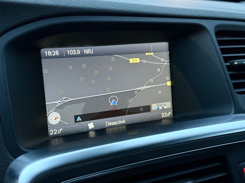 VOLVO V60 D4 2.0 163CH STOP&START MOMENTUM BUSINESS GEARTRONIC A