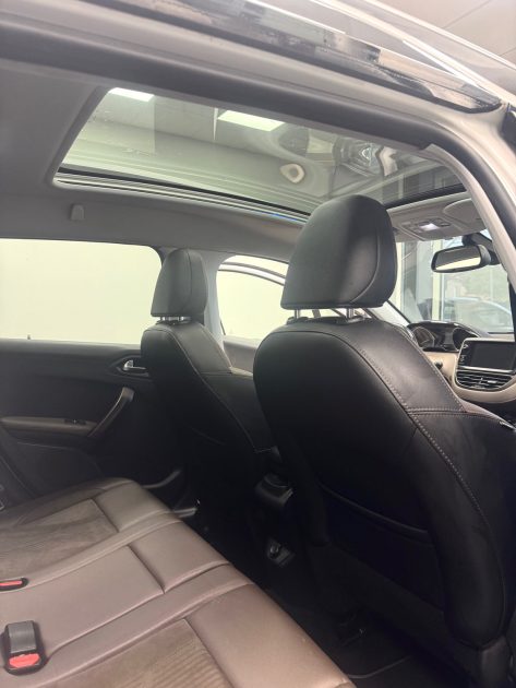 PEUGEOT 2008 2014