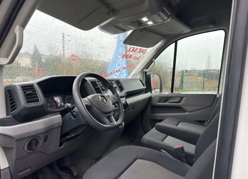 VOLKSWAGEN CRAFTER 2022