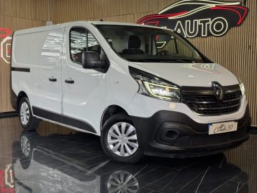 RENAULT TRAFIC 2021