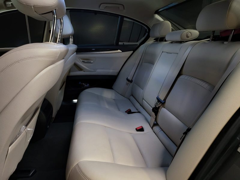 BMW SERIE 5 518d 2.0D 150cv EXECUTIVE / 2EME MAIN / SIEGE ELEC / H&K / LUMIERE D AMBIANCE