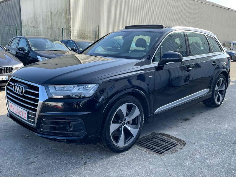 AUDI Q7 3.0 TDI S-LINE 7 PLACES