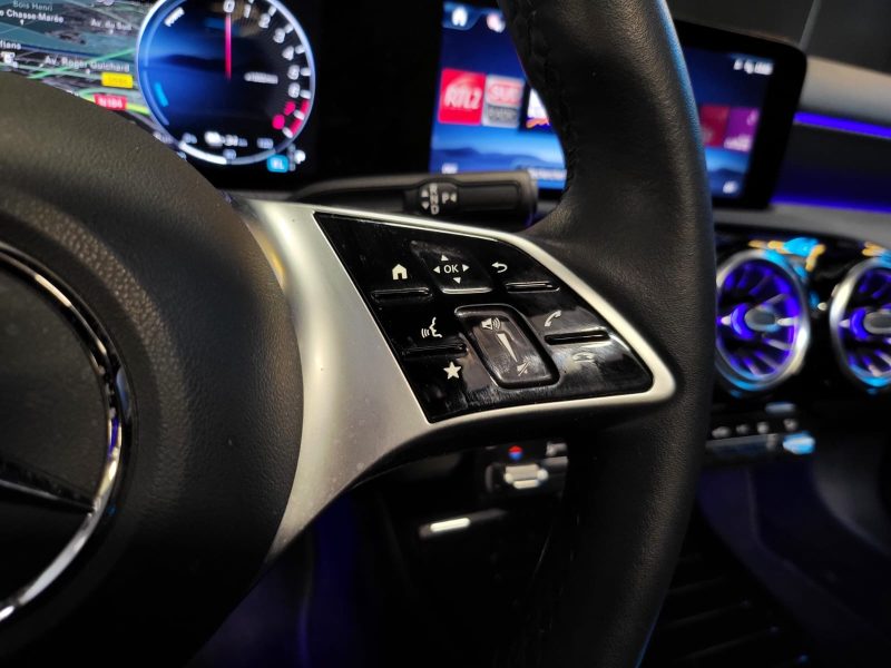 MERCEDES CLASSE A 250 e 218cv PROGRESSIVE LINE / CAMERA 360° / TOIT OUVRANT / SIEGES CHAUFFANTS / MU