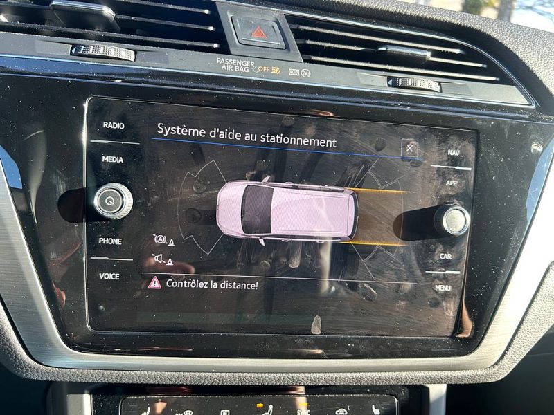 VOLKSWAGEN  TOURAN 2024