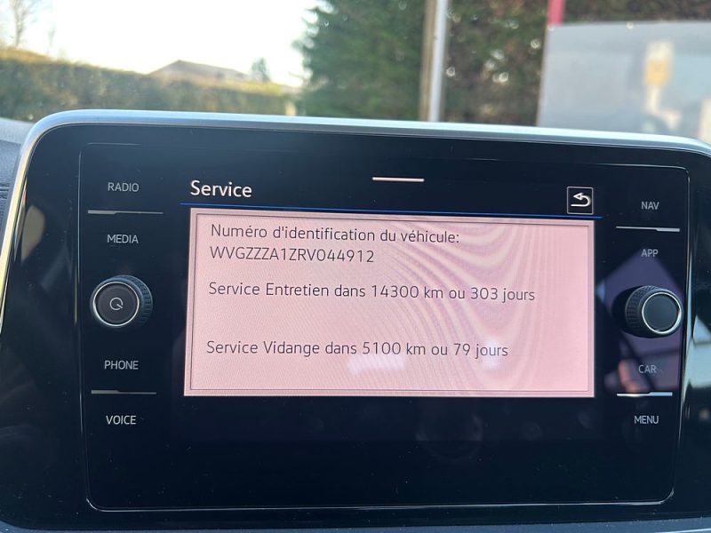 VOLKSWAGEN T-ROC 2023