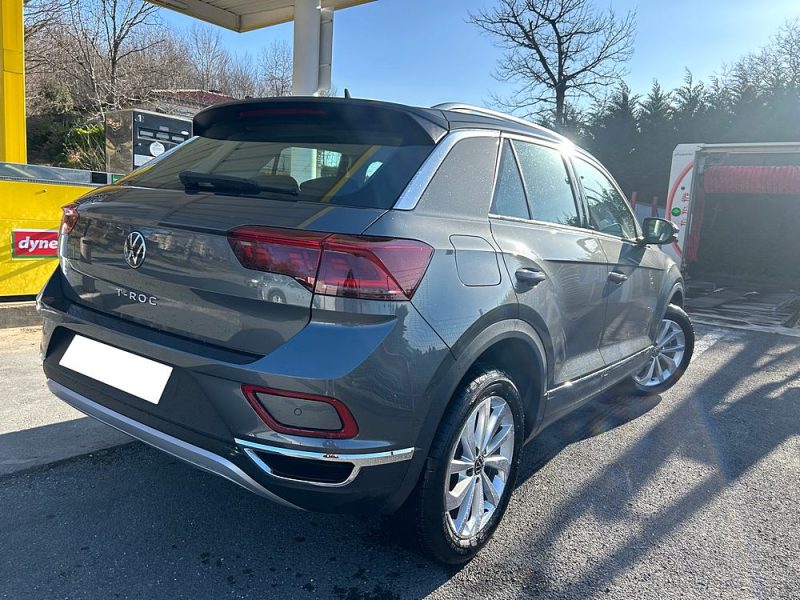 VOLKSWAGEN T-ROC 2023