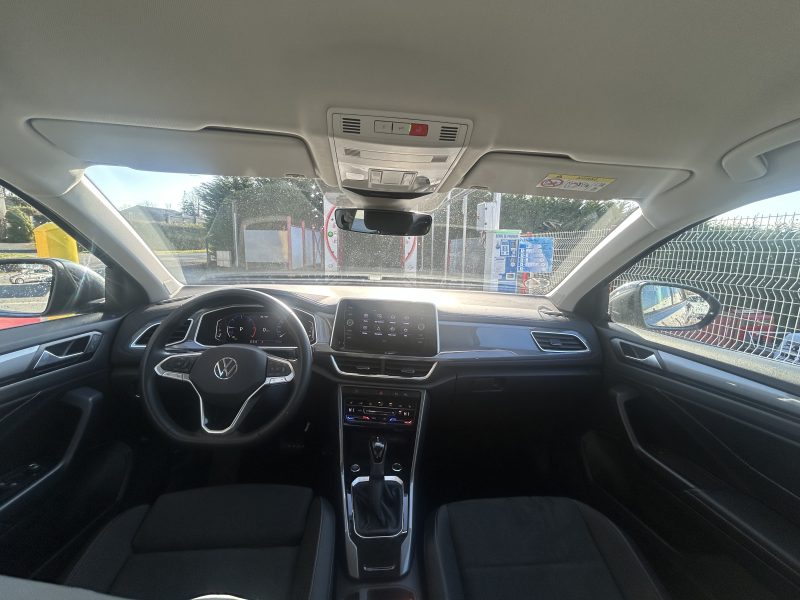 VOLKSWAGEN T-ROC 2023