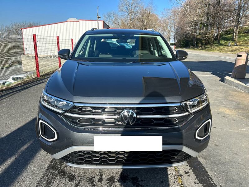 VOLKSWAGEN T-ROC 2023