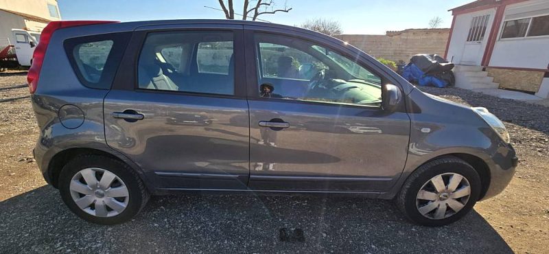 Volkswagen Touran II 1.6 TDI 105 DSG7 BLUMOTION – 7 Places – 128 000 KM