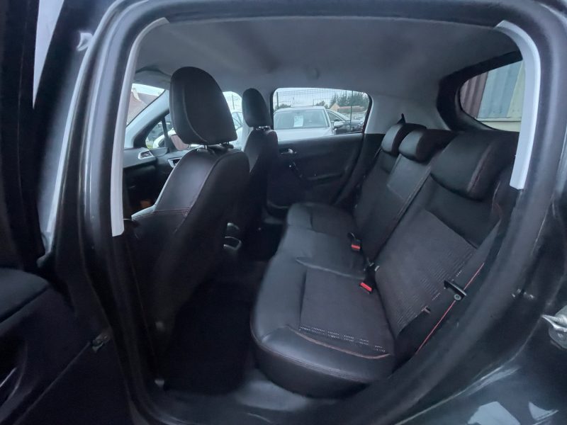 PEUGEOT 208 2015 GT LINE BOITE AUTO