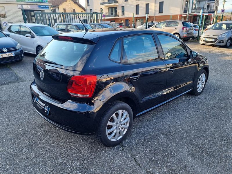 VOLKSWAGEN POLO V 2010