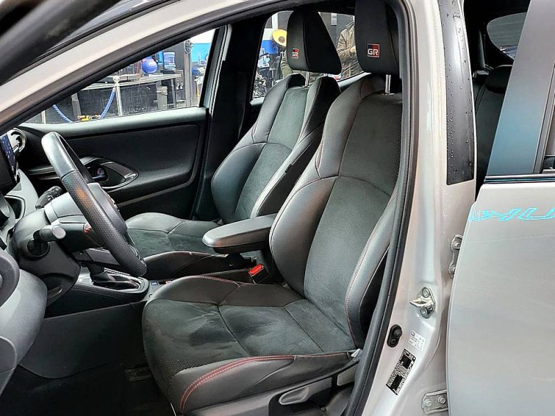 TOYOTA YARIS HYBRID GR SPORT 116 cv CVT 