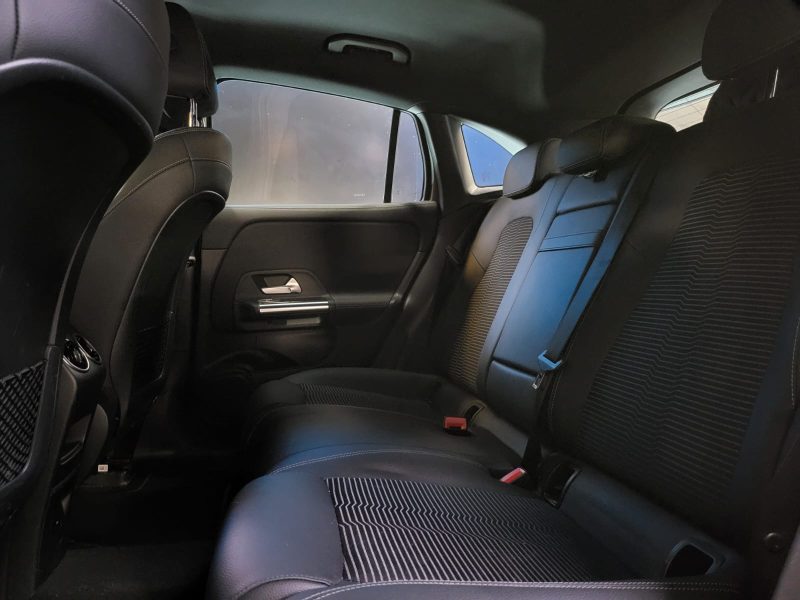 MERCEDES CLASSE EQA 250 LIMITED EDITION / SUIVI MERCEDES / ECLAIRAGE D\'AMBIANCE / VIRTUAL