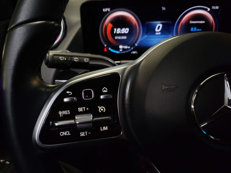 MERCEDES CLASSE EQA 250 LIMITED EDITION / SUIVI MERCEDES / ECLAIRAGE D\'AMBIANCE / VIRTUAL