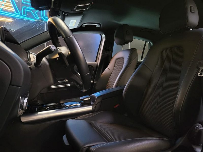 MERCEDES CLASSE EQA 250 LIMITED EDITION / SUIVI MERCEDES / ECLAIRAGE D\'AMBIANCE / VIRTUAL